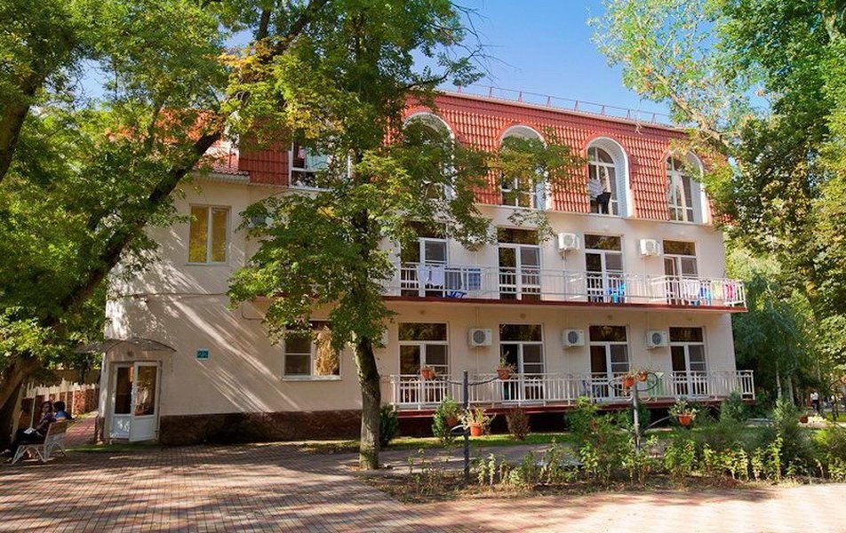 Жилые корпуса санатория «Жемчужина моря» в Кабардинке — фото 6